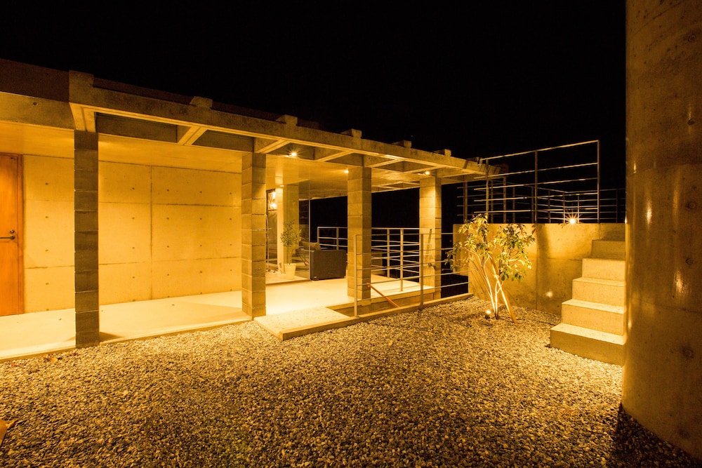 THE:MOVES-MUSÉE VILLA- 那覇