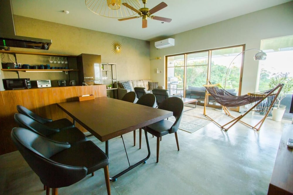 THE:MOVES-MUSÉE VILLA- 那覇