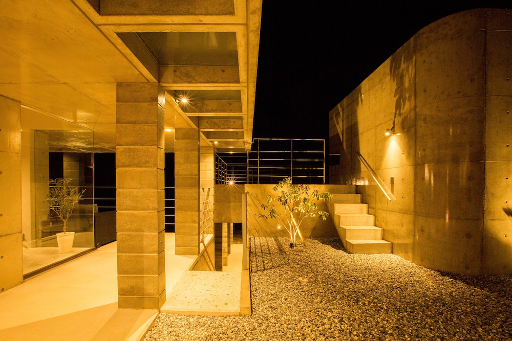 THE:MOVES-MUSÉE VILLA- 那覇