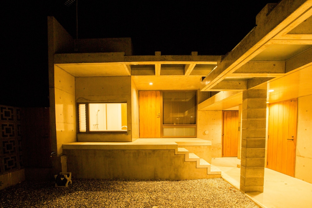 THE:MOVES-MUSÉE VILLA- 那覇