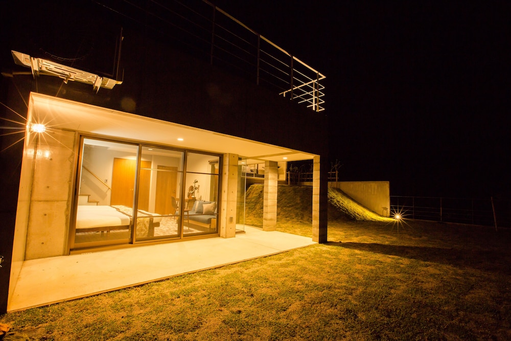 THE:MOVES-MUSÉE VILLA- 那覇