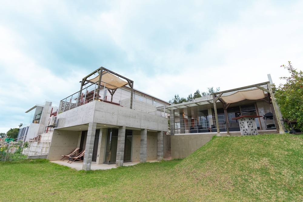 THE:MOVES-MUSÉE VILLA- 那覇