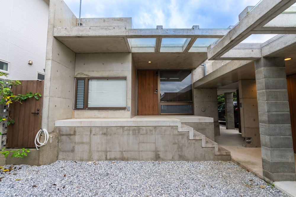 THE:MOVES-MUSÉE VILLA- 那覇