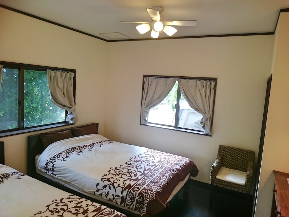 BISEZAKI BEACH HOUSE 那覇
