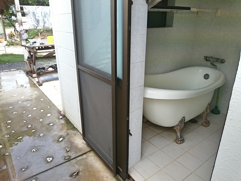 BISEZAKI BEACH HOUSE 那覇