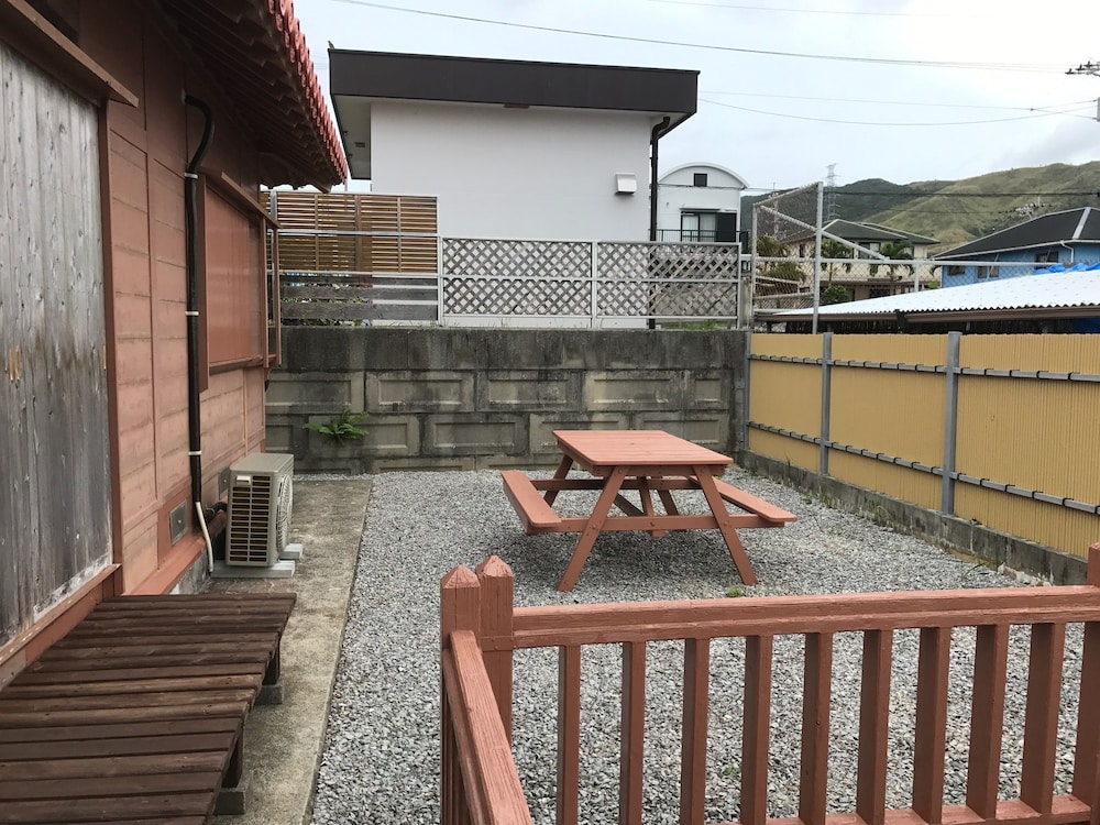 伝統的民家 金武シビランカ 那覇