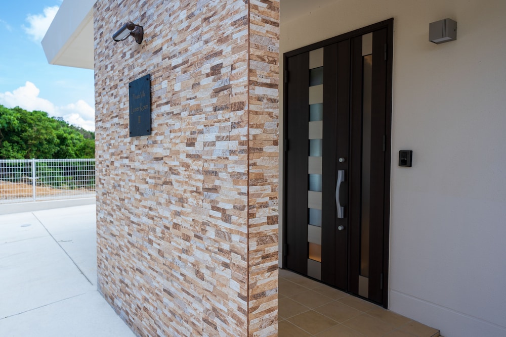 PRIVATE VILLA LAMER KOURI 那覇