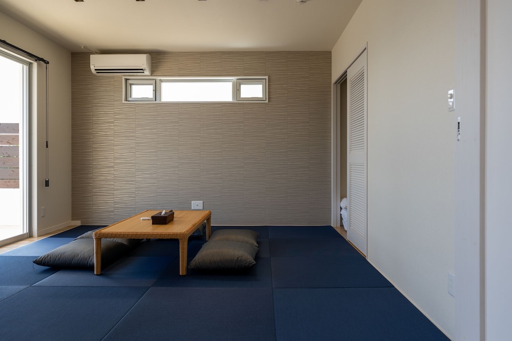PRIVATE VILLA LAMER KOURI 那覇