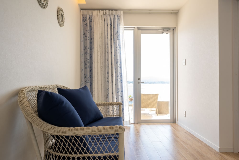 PRIVATE VILLA LAMER KOURI 那覇