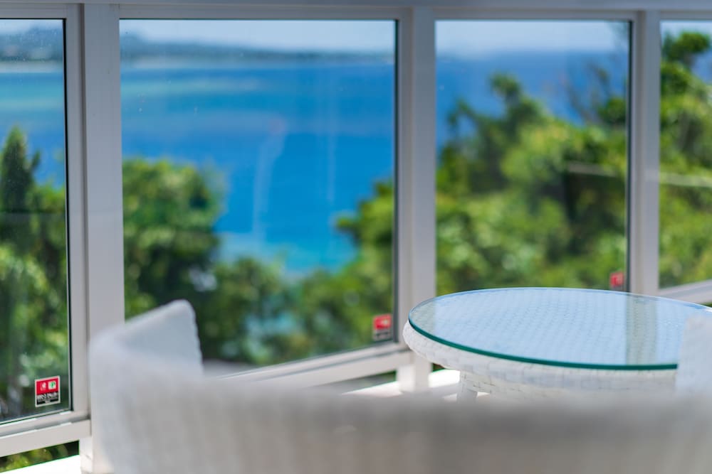 PRIVATE VILLA LAMER KOURI 那覇