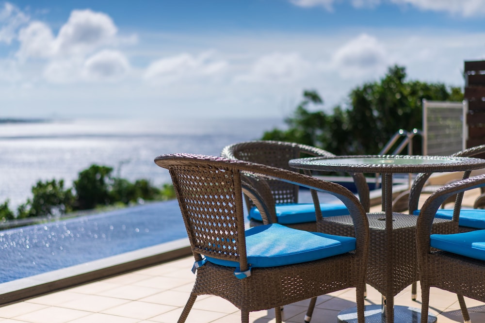 PRIVATE VILLA LAMER KOURI 那覇