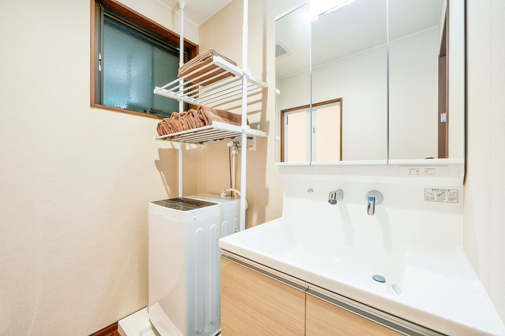 E-HORIZON RESORT コンドミニアム名護 B 那覇