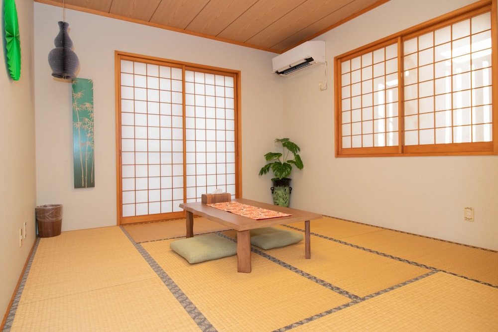 CECI'S HOUSE 那覇