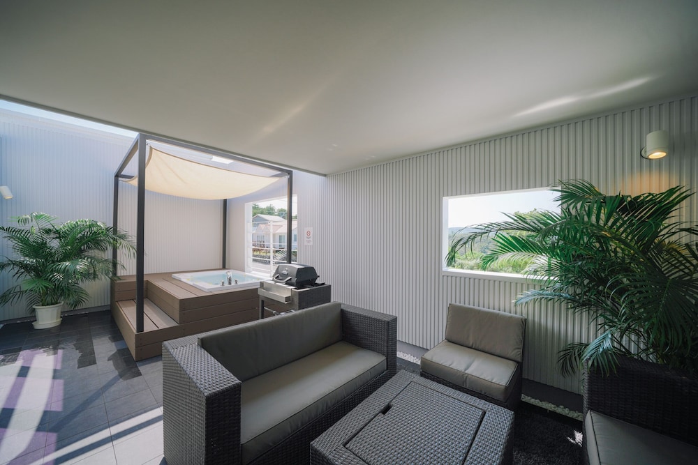 VILLA COLORS A 那覇