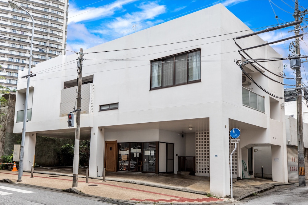LINK HOUSE IN MAKISHI 那覇
