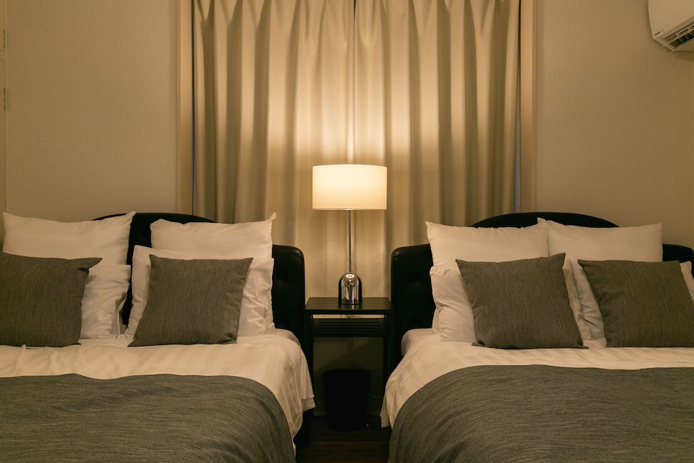 INFINITY RESORT AJYA 那覇