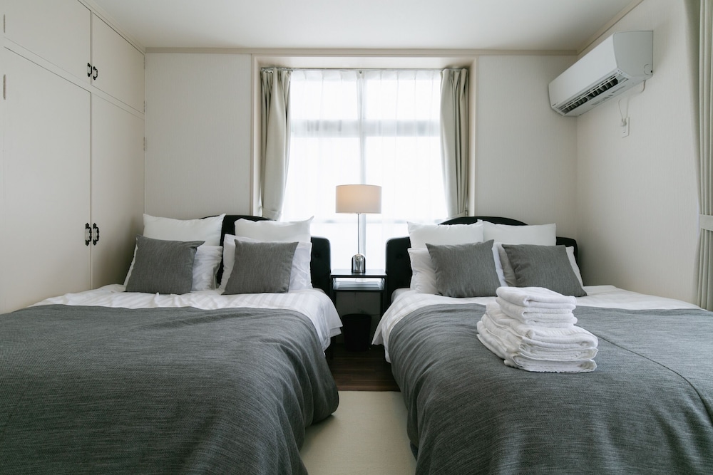 INFINITY RESORT AJYA 那覇