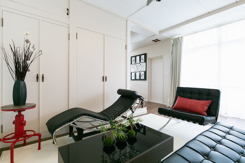 INFINITY RESORT AJYA 那覇