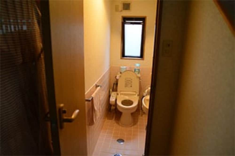 ITASAKI SAN'S HOME 那覇