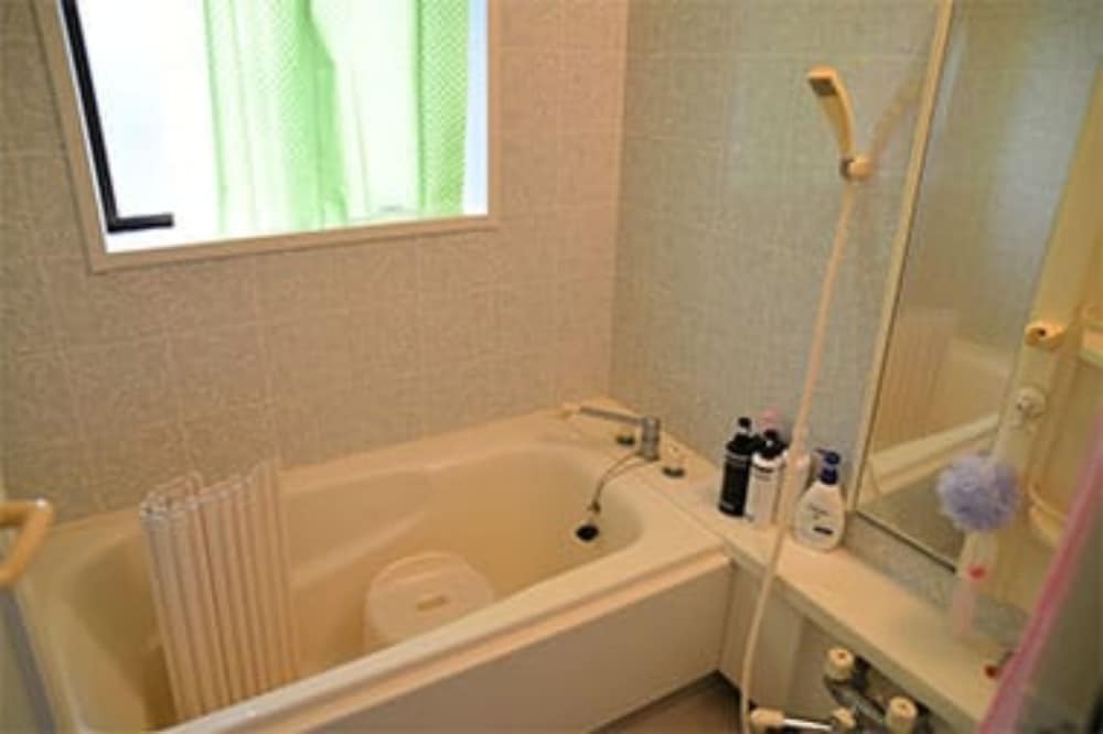 ITASAKI SAN'S HOME 那覇