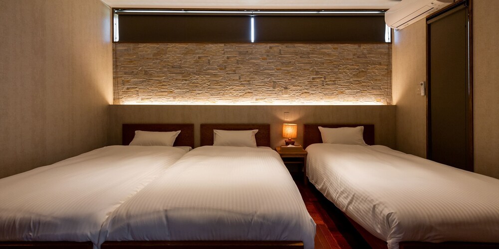 CONDOMINIUM VASCO 那覇