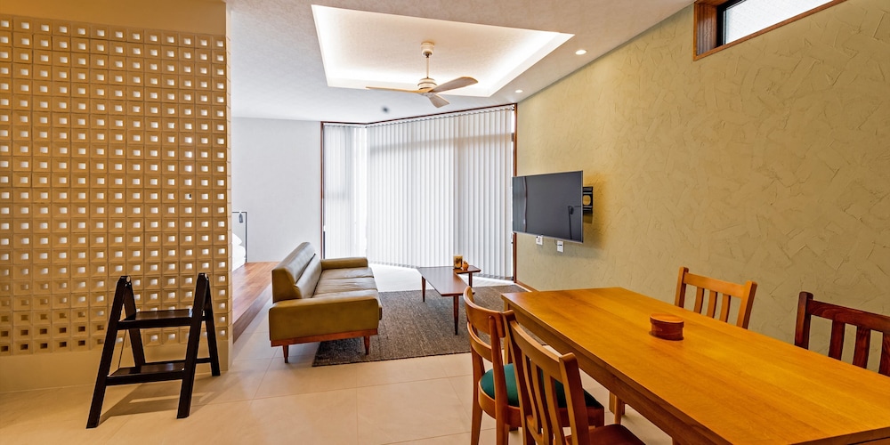 CONDOMINIUM VASCO 那覇