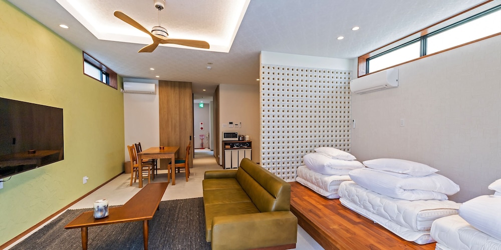 CONDOMINIUM VASCO 那覇