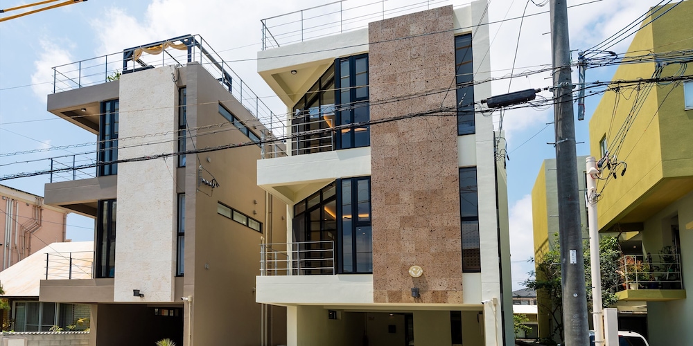 CONDOMINIUM VASCO 那覇