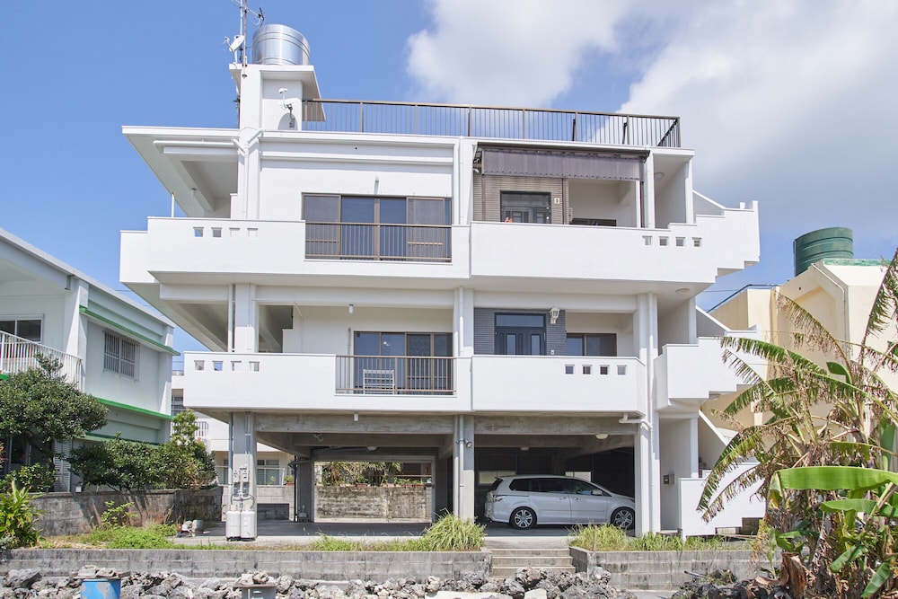 WIND 平安座 那覇