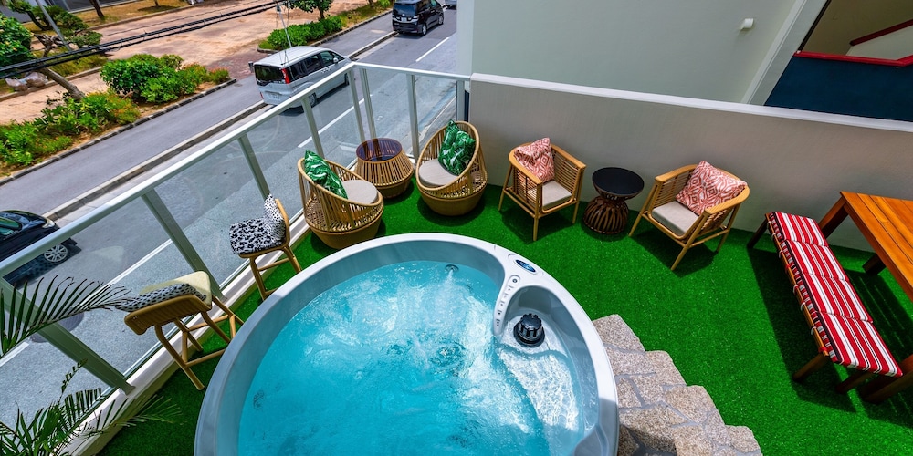 THE MOANA BY DSH RESORTS 那覇