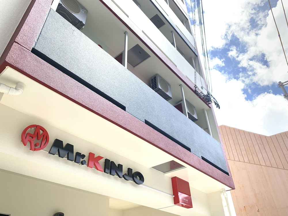 MR.KINJO IN COLOR'Z KUNINDA 那覇