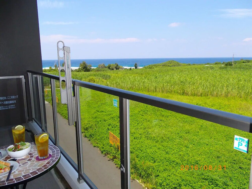 LONGVACATION OKINAWA 210 那覇