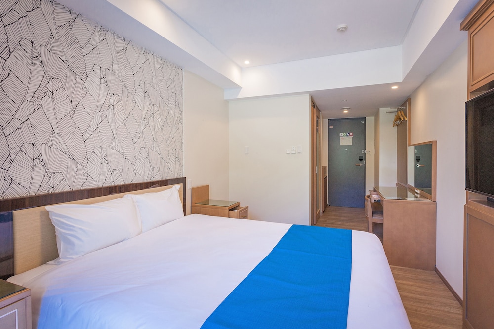 KARIYUSHI LCH.RESORT ON THE BEACH 那覇