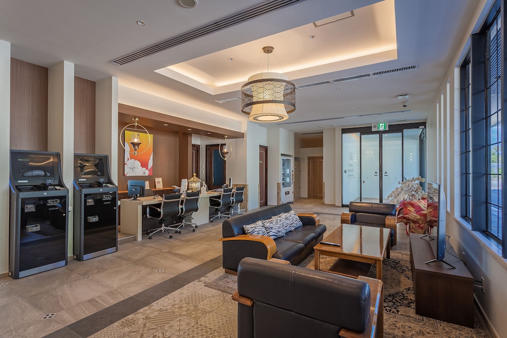 KARIYUSHI LCH.RESORT ON THE BEACH 那覇