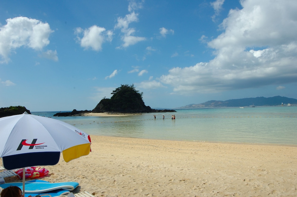 KARIYUSHI LCH.RESORT ON THE BEACH 那覇