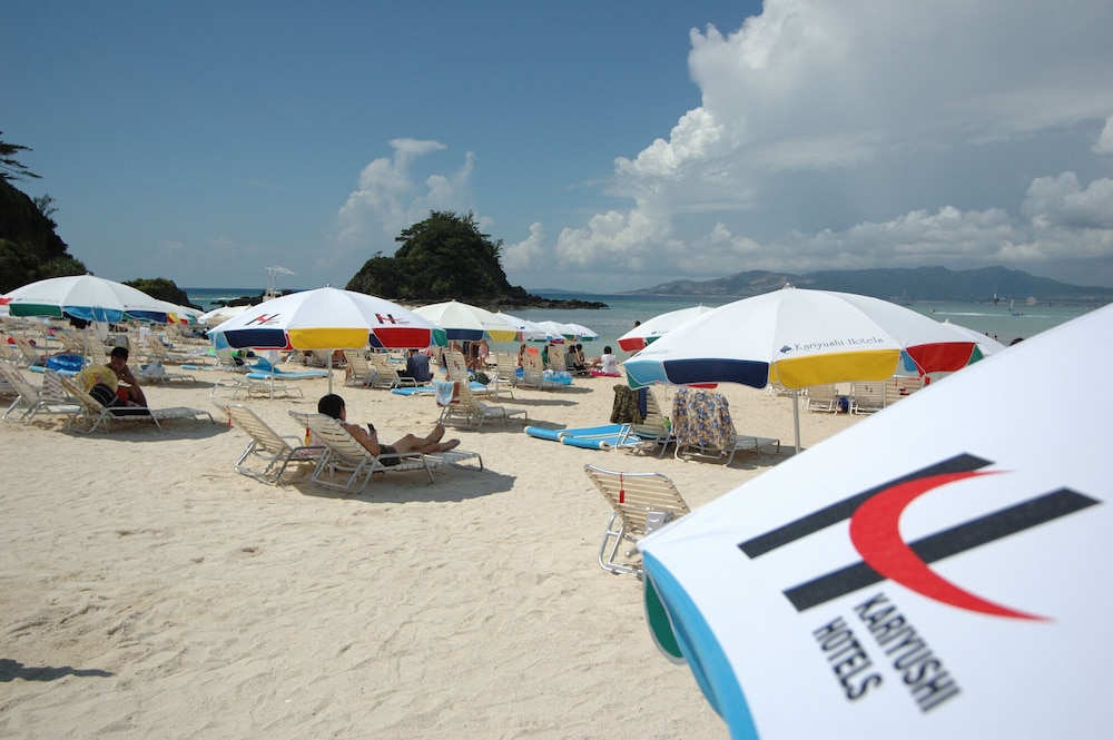 KARIYUSHI LCH.RESORT ON THE BEACH 那覇