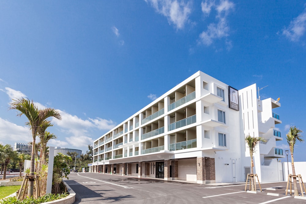 KARIYUSHI LCH.RESORT ON THE BEACH 那覇