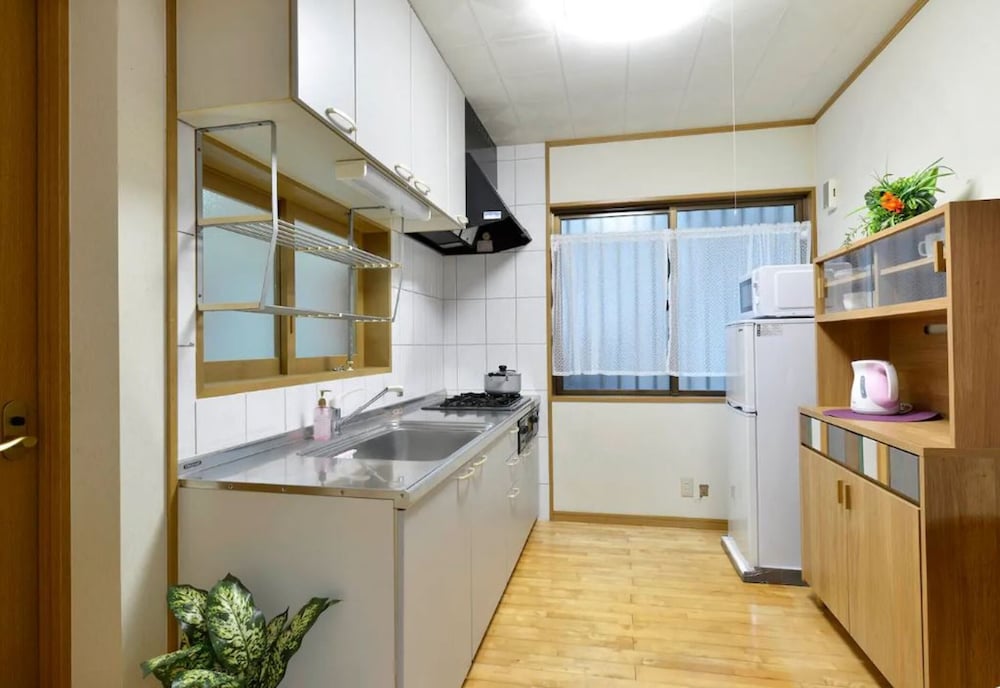 GUEST HOUSE ASATO 那覇