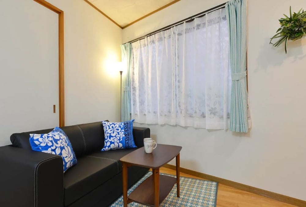GUEST HOUSE ASATO 那覇