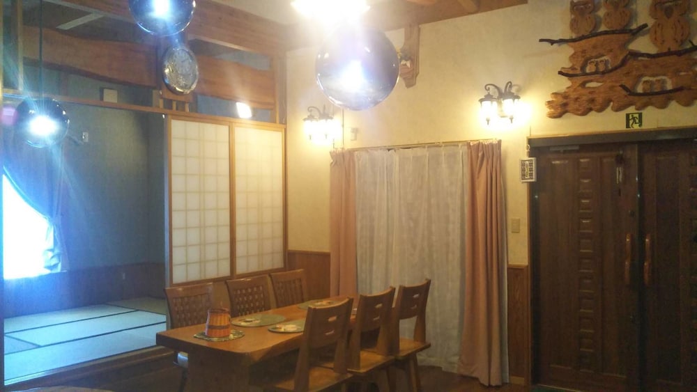 癒しの宿 みちくさ 那覇