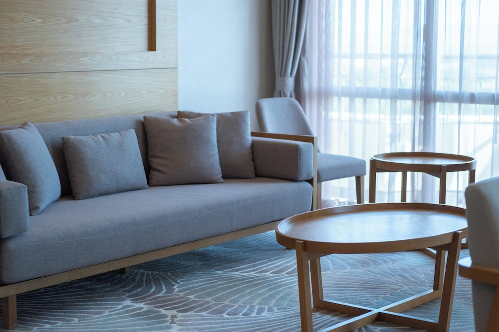 ANAクラウンプラザリゾート沖縄うるまヒルズ バイ IHG 那覇