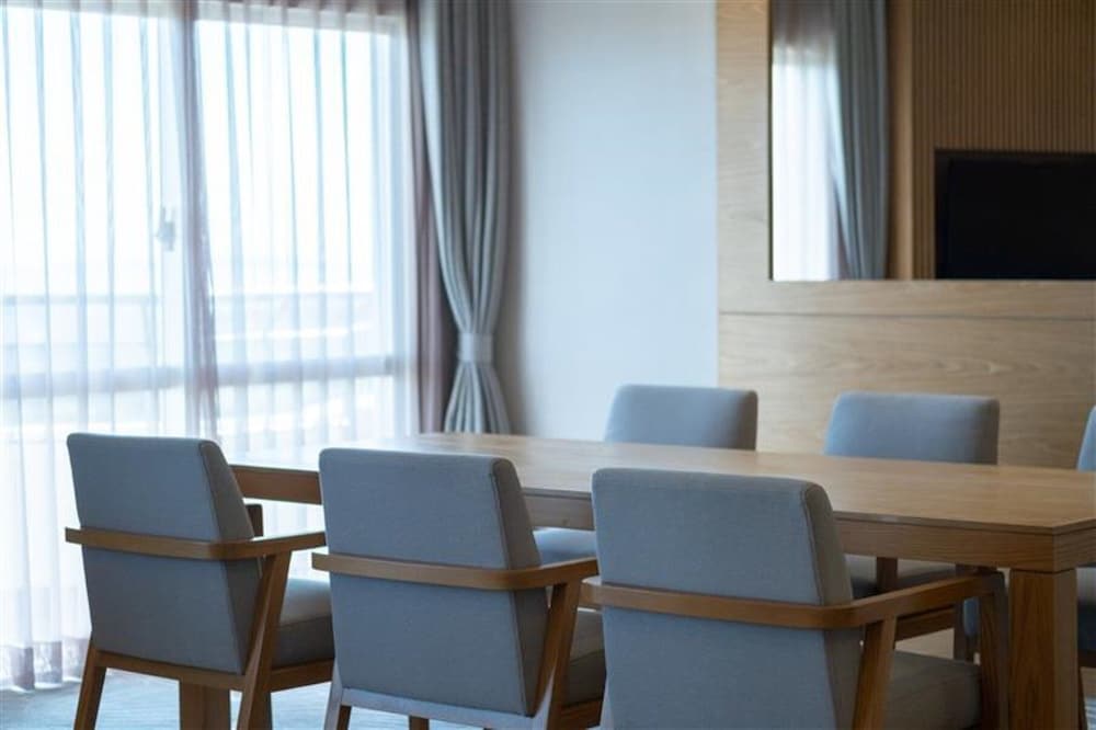 ANAクラウンプラザリゾート沖縄うるまヒルズ バイ IHG 那覇