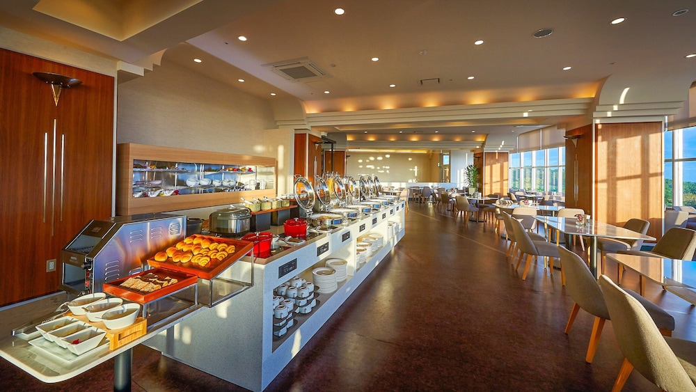 ANAクラウンプラザリゾート沖縄うるまヒルズ BY IHG 那覇