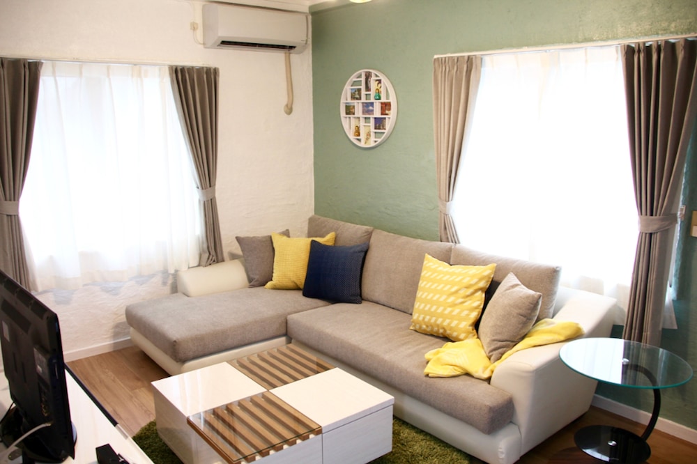 GUEST HOUSE てぃーだ 那覇