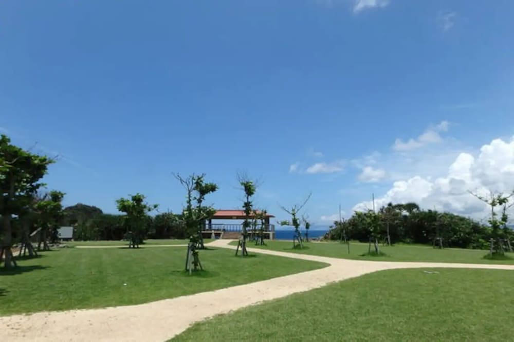 LONGVACATION OKINAWA 301 那覇