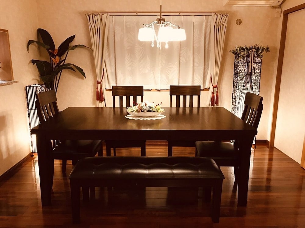 THE RELA INN 那覇