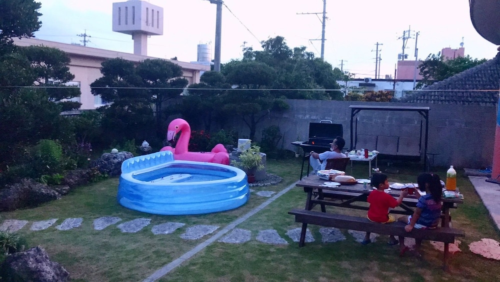 THE RELA INN 那覇