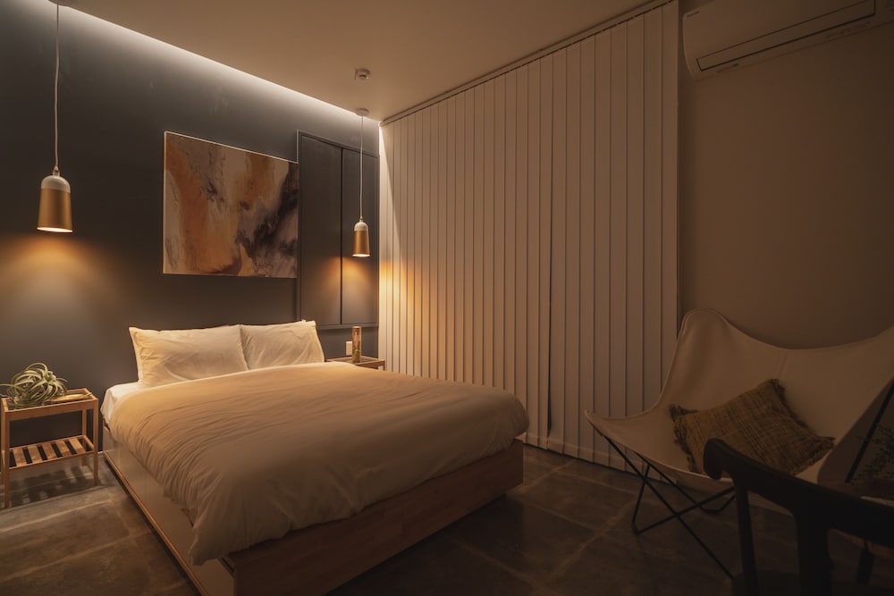INFINITY HOTEL -HIGAWA- 那覇