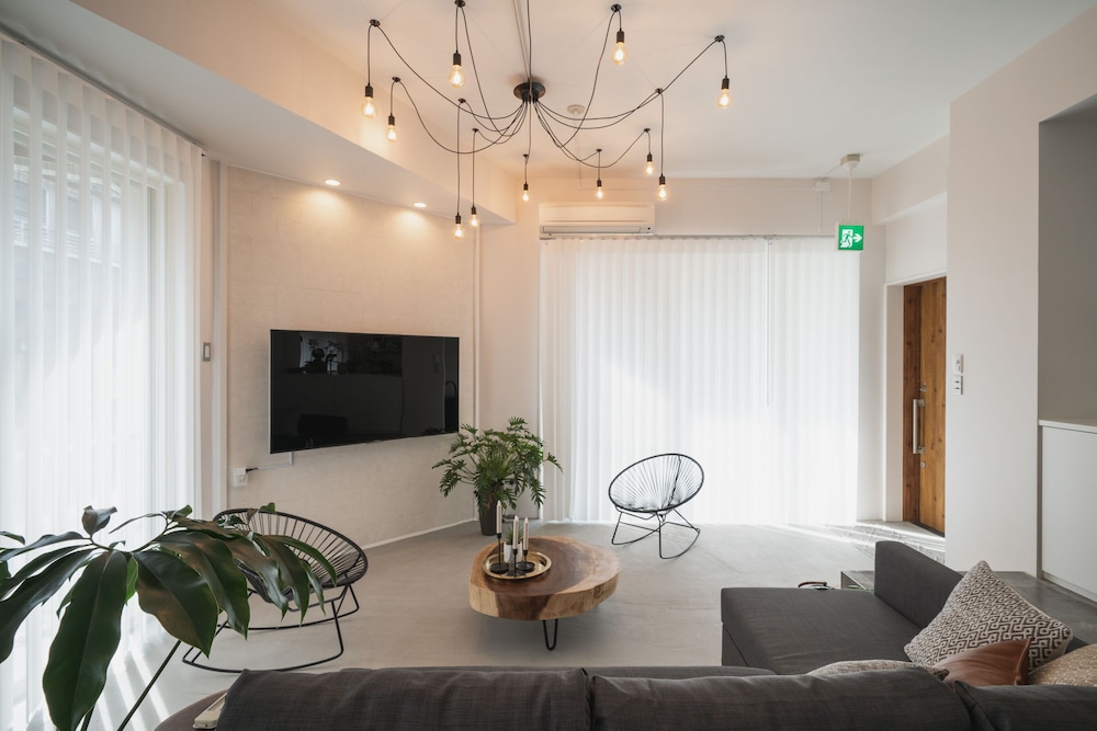 INFINITY HOTEL -HIGAWA- 那覇