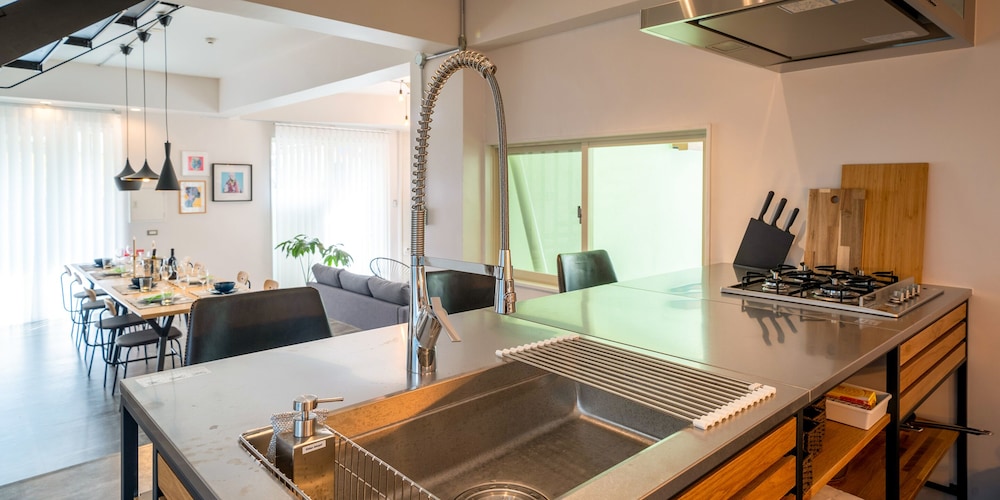 INFINITY HOTEL -HIGAWA- 那覇